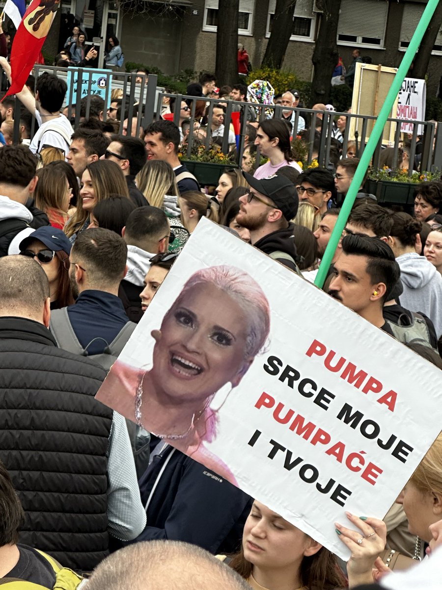 Najjačeeeeeeeeeee...