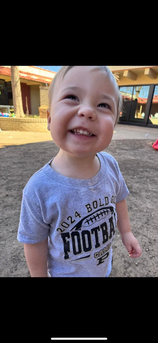 Haydenp14's tweet photo. Happy birthday Mac Patterson! Words can’t describe how much we love you! #boldgold https://t.co/J0XKoRRFXo