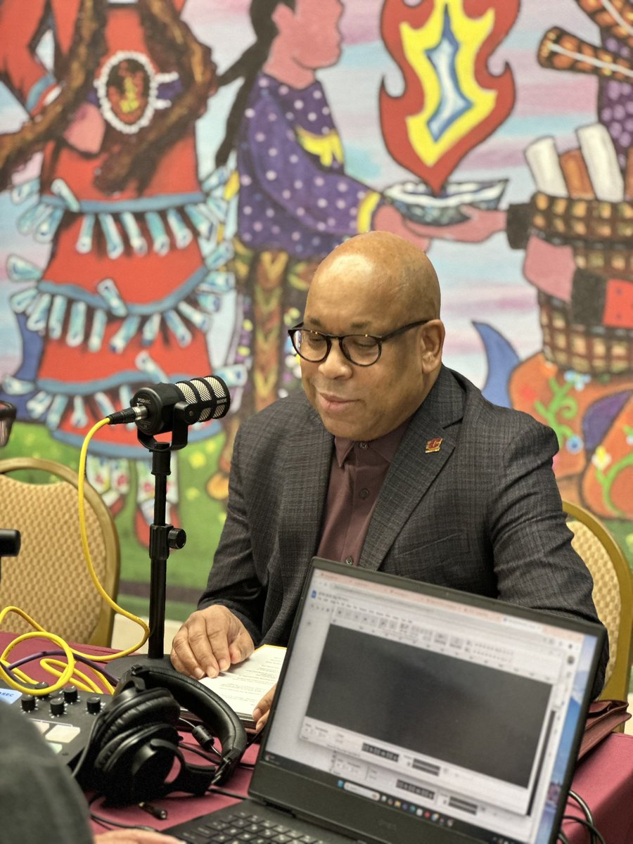 stan_shingles's tweet photo. Another great CMU moment. I was able to be a part of recording a CMU feature with the award winning radio show Behind the Mitten. The show is co-hosted by CMU graduate and Journalism Hall of Famer, John Gonzalez and Amy Sherman. https://t.co/P3g8kKzTSO