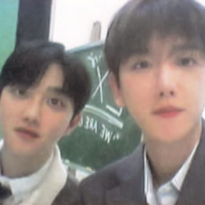 baeksooarchives's tweet photo. meow https://t.co/OvJh5T7ysp