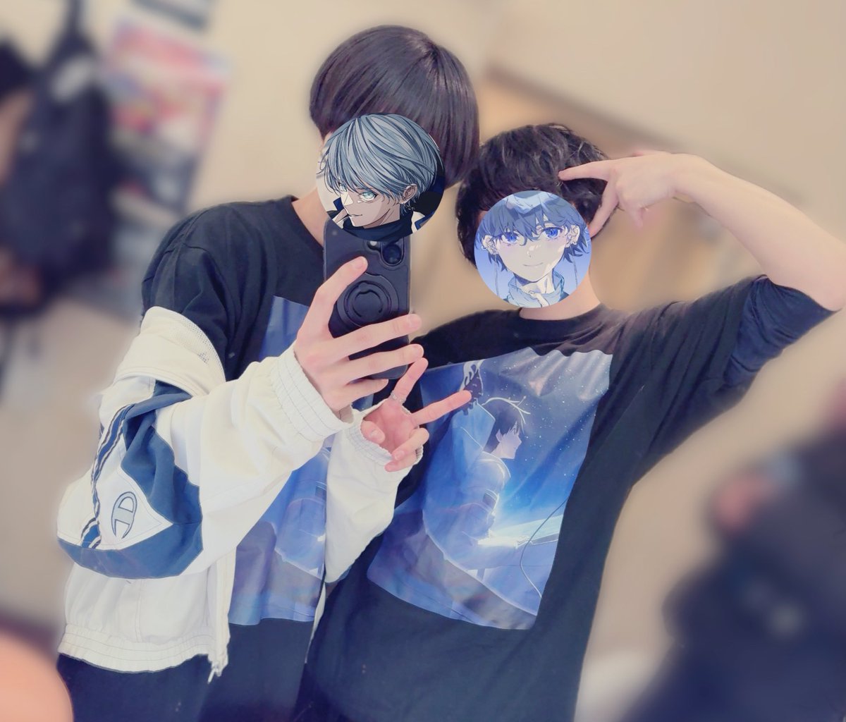 aoru_2525's tweet photo. インベーダーTのワンマンライブでゲストとしてお邪魔しました！

お前と歌えるのがめちゃくちゃ幸せなんだわ
誘ってくれてありがとな。 https://t.co/m3fgaMJmjL