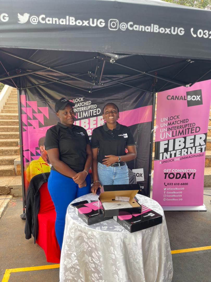 CanalBox Uganda (@canalboxug) on Twitter photo Today, the <a href="/CanalBoxUG/">CanalBox Uganda</a> team had the pleasure of interacting with students, parents, as well as the France Ambassador to Uganda, Xavier Sticker , at the #FrancophoneJobAndStudyFairUg, hosted at <a href="/lfkampala/">Ecole Française Internationale de Kampala EFIK</a> Today, the <a href="/CanalBoxUG/">CanalBox Uganda</a> team had the pleasure of interacting with students, parents, as well as the France Ambassador to Uganda, Xavier Sticker , at the #FrancophoneJobAndStudyFairUg, hosted at <a href="/lfkampala/">Ecole Française Internationale de Kampala EFIK</a>