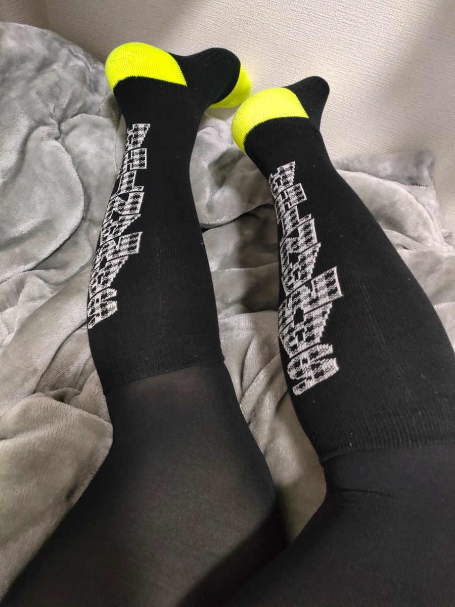 highsocks_gman's tweet photo. サカストにシンガードをインするかしないか…
https://t.co/CgsqLqGzC5
#ハイソックス #highsocks #kneehighsocks #タイツ #tights #pantyhose #アディダス #adidas #満足 #福助 #fukusuke https://t.co/QHAo8CQBtp
