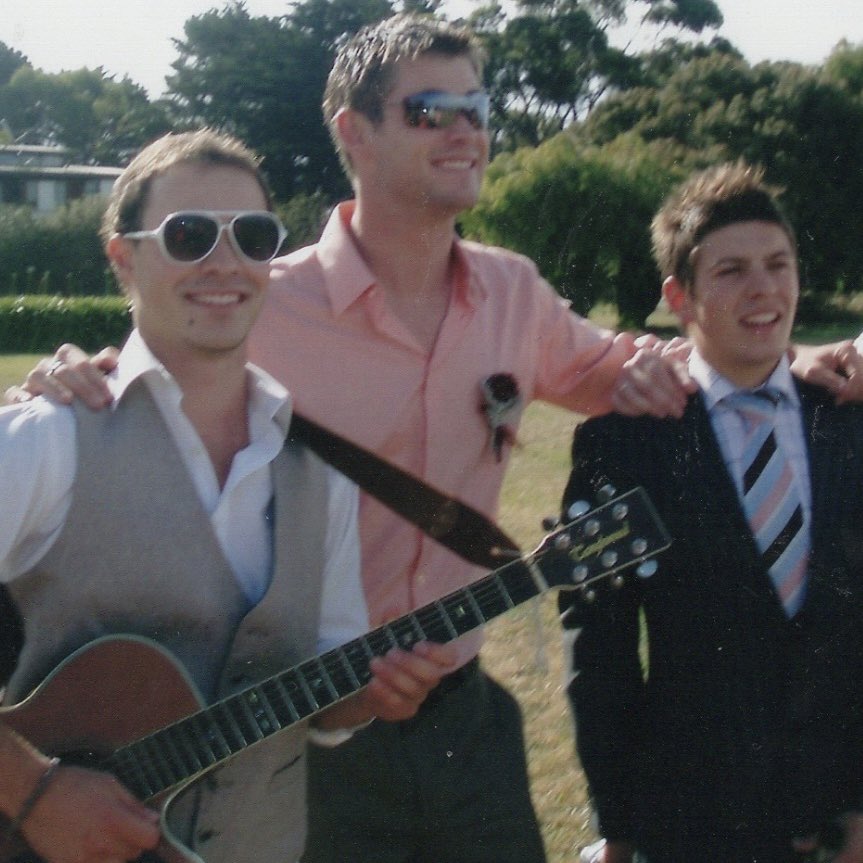 Meet my best mates from childhood, Azza &amp; Zoc. They've been with me since the beginning and help me in many ways... most of the time..

Watch: youtu.be/oY7vlfLcYOg