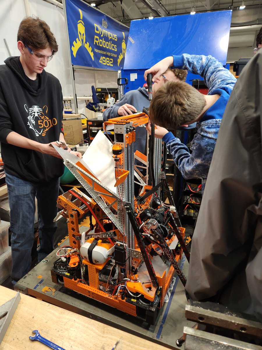 TigerDynasty's Tiger Shark is getting prepared for FIRST Indiana competition today! <a href="/HSESchools/">Hamilton Southeastern Schools</a> <a href="/FishersIN/">FishersIN</a>