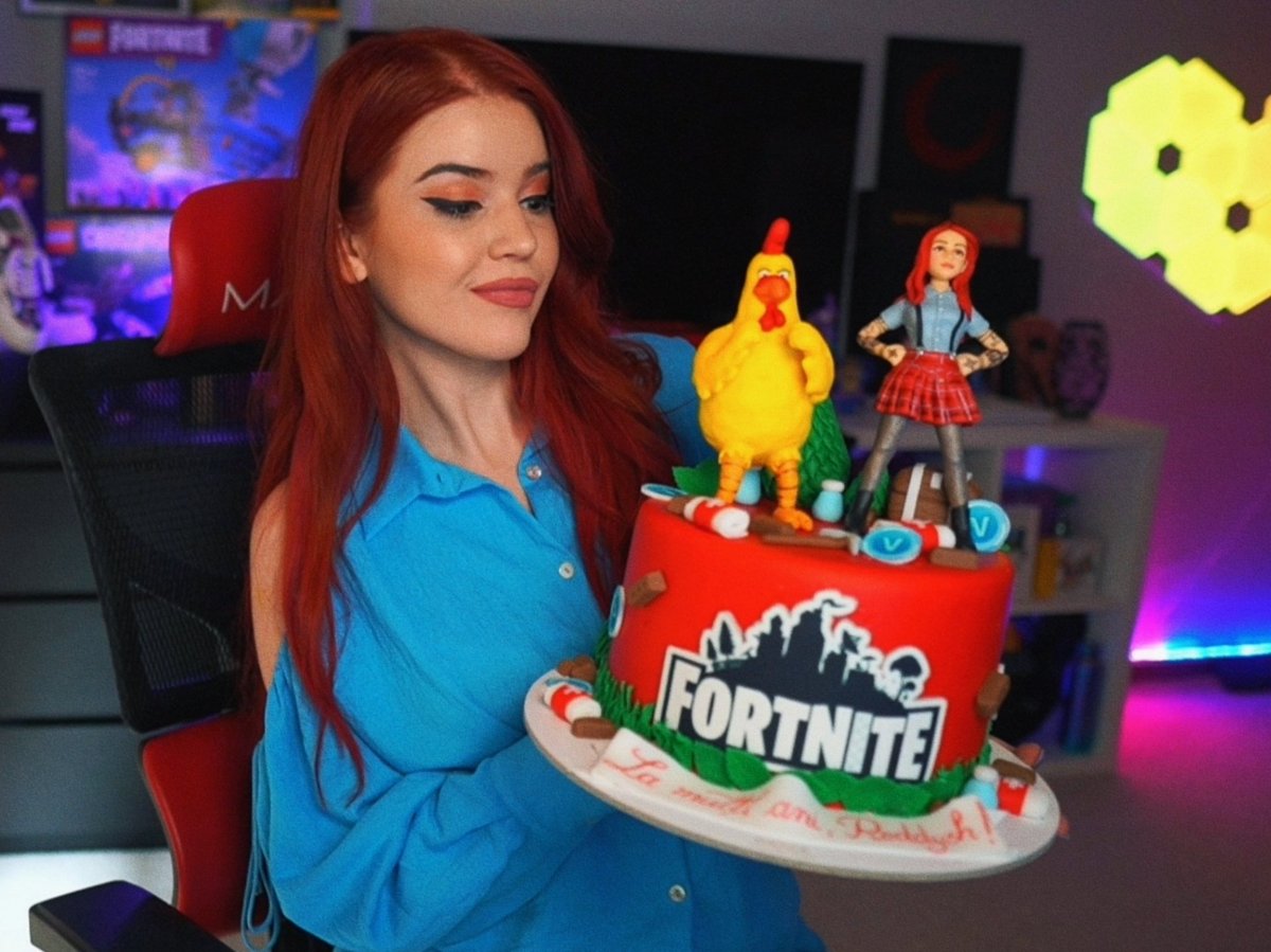 Birthday girl ❤️🎂