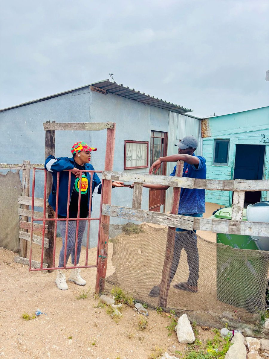 nomvulamoko_'s tweet image. [MORE PICTURES]: Door to Door Continues in Ward 1 Middlepos VD. We are ready for the 19th of March 2025 

Vote ANC 🖤💚💛

📍Saldanha-Bay, Western Cape 

#ANC113
#ThePeople’sMovement 
#LetsDoMoreTogether