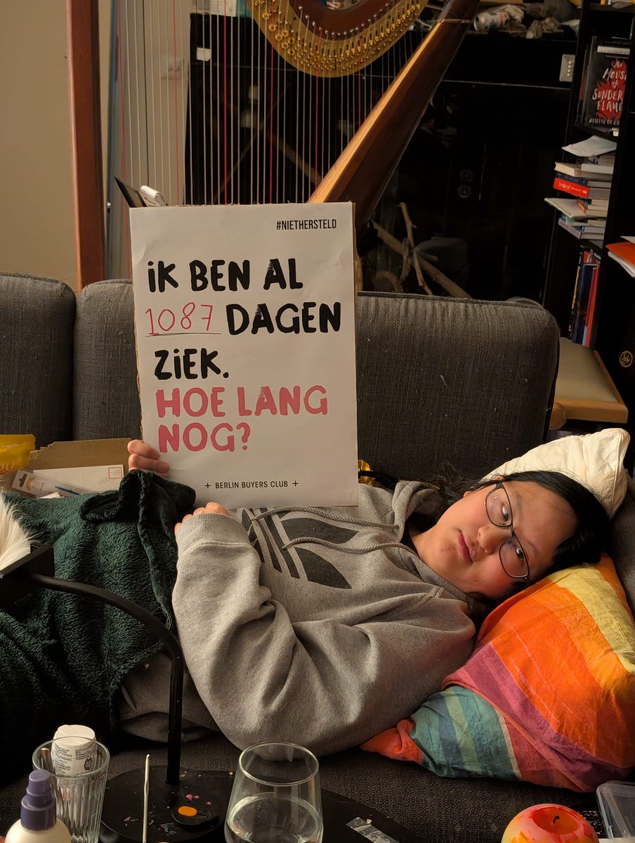 FvRhijn's tweet photo. 1087 dagen ziek. Vele onderzoeken tonen aan dat ik niet meer hoef te hopen op spontane genezing. En nu dan?

#NietHersteld #5JaarLongCovid #5YearsLongCovid #HalfADecadeOfNeglect #LongCovidAwarenessDay2025 https://t.co/tZPUdsuaFi