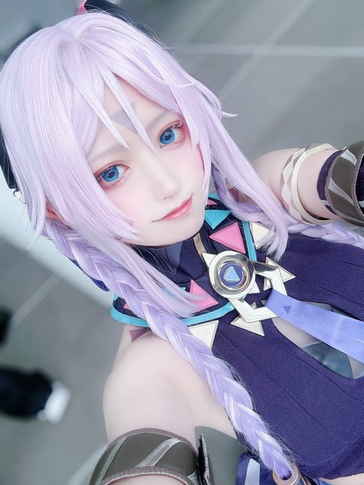 Twitterのコスプレ画像16