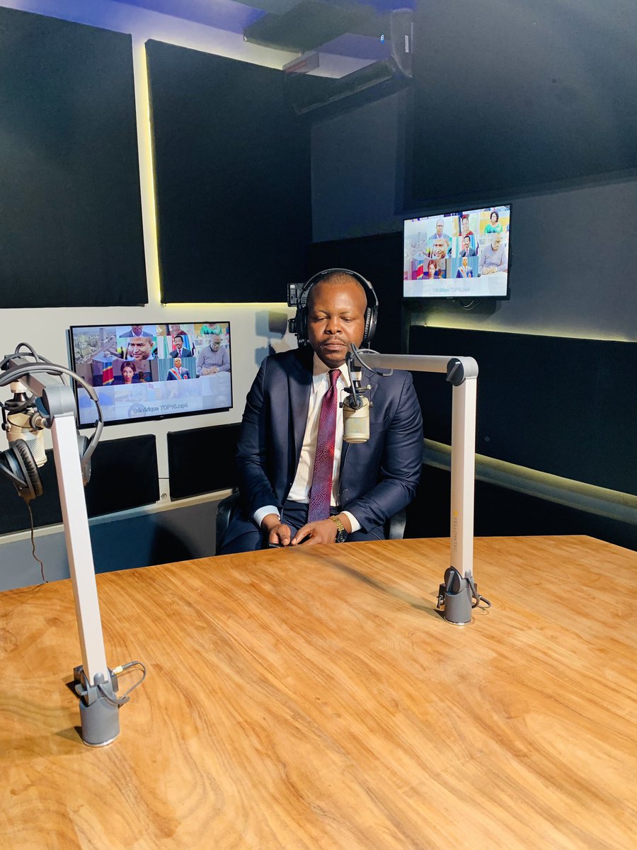 Team_JD1's tweet photo. L'AJD condamne fermement l'arrestation illégale orchestrée par la milice de TSHILOMBO à l'encontre de #PaulinTshilumba, un cadre du parti ACH. Cette arrestation est qualifiée d'intimidation. Nous exigeons sa libération inconditionnelle avant d'engager des actions sur le terrain. https://t.co/OMEGxhD96B
