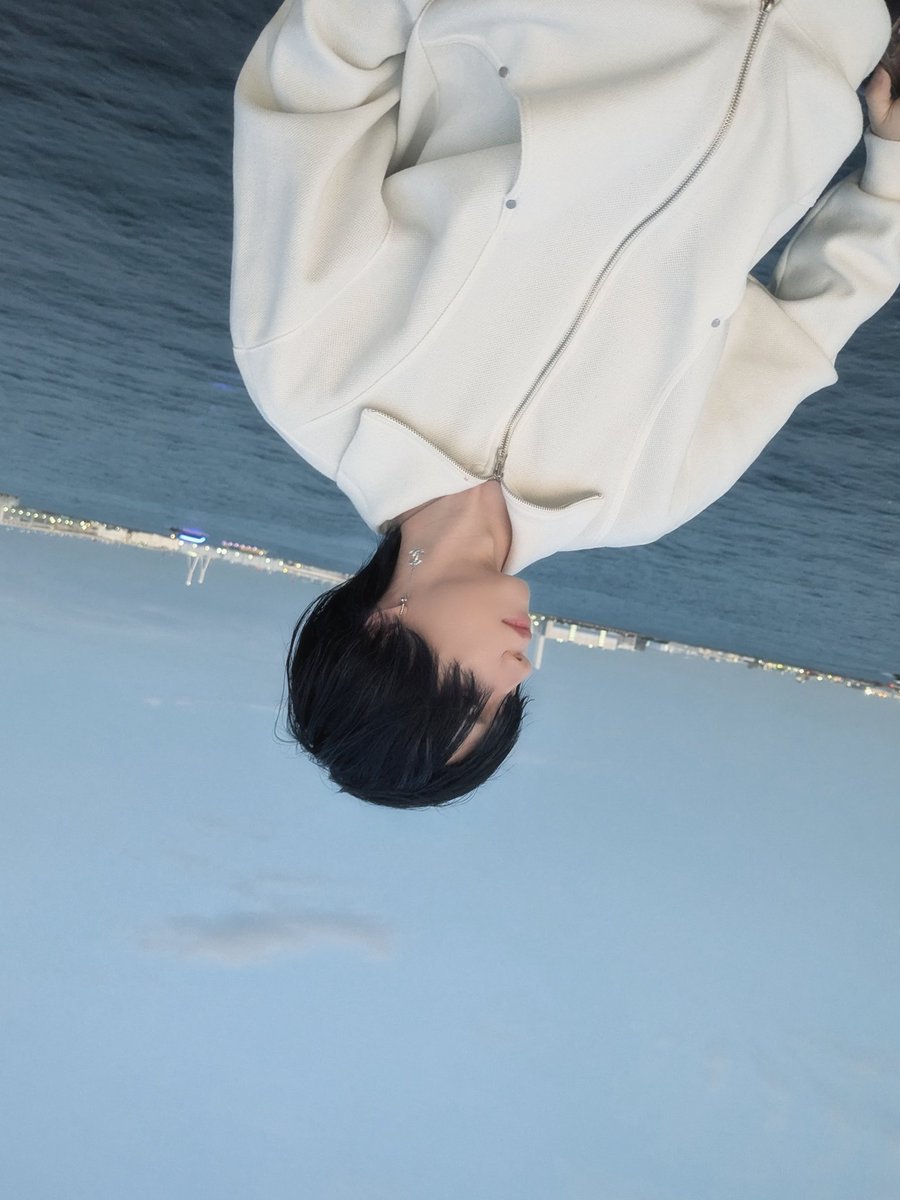 kurokun696's tweet photo. 横顔
#自撮り界隈 https://t.co/rfTjml6q08