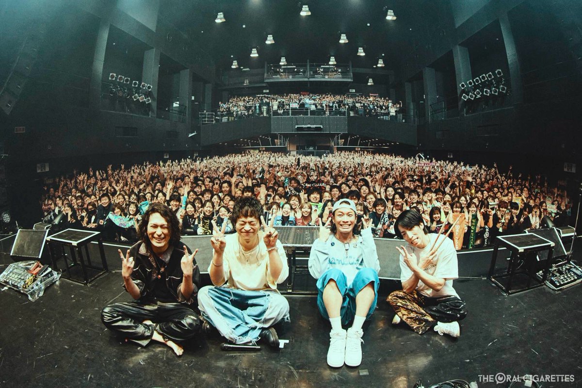 oral_official's tweet photo. 【札幌終了！】

「AlterGeist0000 LIVE HOUSE TOUR 2025」終了！
各地で待っていてくださったみなさん、ありがとうございました！
おかげさまでとても良いツアーとなりました！
これからもよろしくお願いします🔥🔥

アリーナツアーもお楽しみに💥💥

#オーラル_AG0000
photo by @ryotalaw https://t.co/JSrgY4tfoB