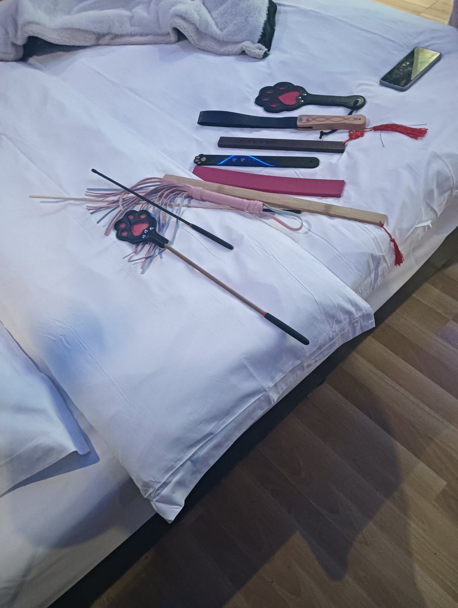ju_zi1064's tweet photo. 实践完了，贝贝太瘦了，我都有点不敢打，忘记拍照了但是没关系，来日方长 #小圈实践 #小圈 #sp #spanking  #女贝 #女主女贝 https://t.co/l9gLkUPvcL