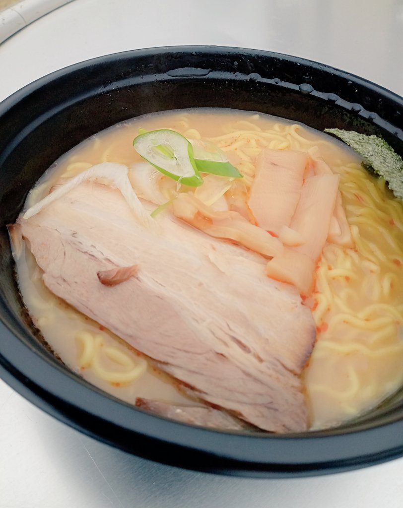 2pgYDm2LJ2rFrMw's tweet photo. 今年も楽しめたよ😂👍。
#ヤバ還 #アラ還
#luckylab #LuckyFM
#いばらじめん💕🍜 https://t.co/siEzuFwfSt