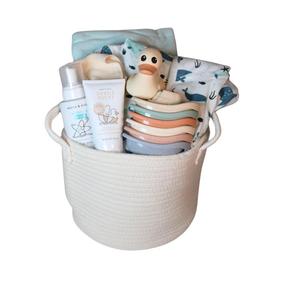 ourgreenhouse's tweet photo. We got creative yesterday and came up with some adorable baby gift baskets. Will be on site this week 
#babygift #luxurybabygift #babygiftbasket #newbaby https://t.co/K6D40lfTvJ