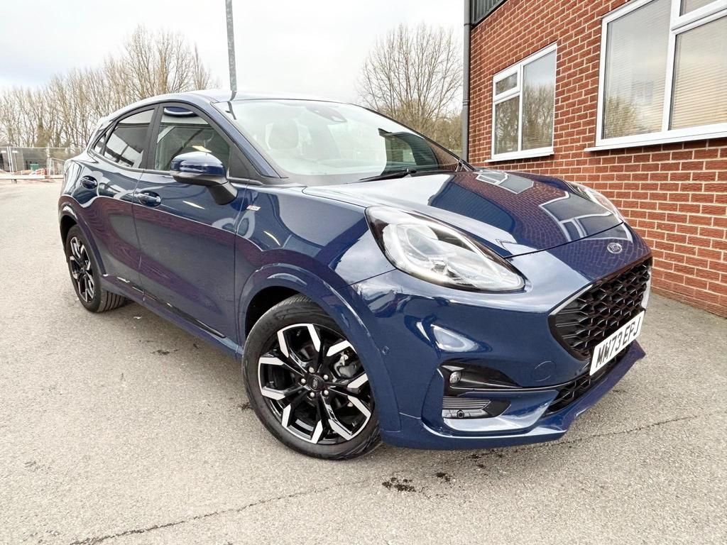 This 2023 '73' Ford Puma 1.0t MHEV ST-Line X automatic has only covered 1,900 miles. It has front and rear parking sensors, rear camera, Apple Car Play, cruise control and more. Phone Mark on 01785 813332 at Hill and Swift, your independent family run dealership today.