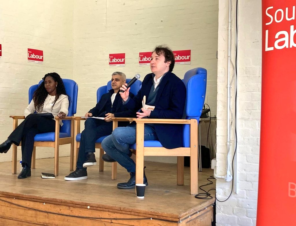 SadiqKhan's tweet photo. Brilliant to be back with @SouthwarkLabour today, highlighting:

👏🏾 Investment in young people, from free school meals to skills training
🏠 Record-breaking council home building
🌳 Bold climate action including 100K trees planted

This is what Labour in power can deliver. https://t.co/915JPVCZ43