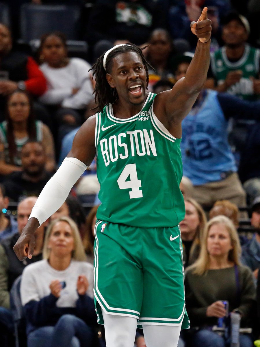 LegionHoops's tweet photo. Jrue Holiday was asked about the pain he feels in his injured finger…

His response: “I take drugs, so it works out.”

(via @ByJayKing) https://t.co/cKgLnQck11