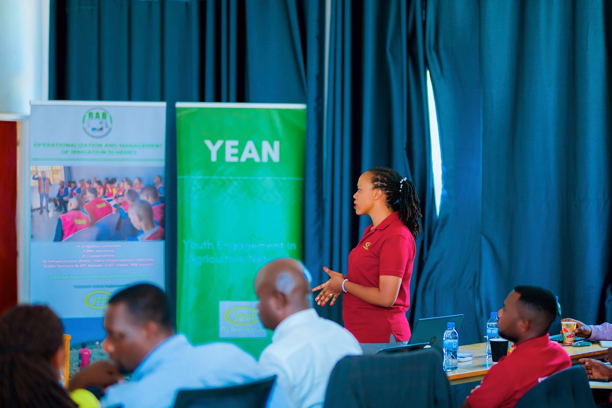 YEAN_Agro's tweet photo. Yesterday, together with @RwandaAgriBoard and our partner farmers in @Kamonyi @RuhangoDistrict and @Muhangadis conducted a workshop to review and validate achievements of the last Season (Quarter 2 2025) under the project of Operation and Management of Irrigation Schemes (OMIS). YEAN through private extension, manage and maintain irrigation infrastructures and coach farmers through proximity coaching to increase the adoption of good farming practices hence increase schemes crop productivity.