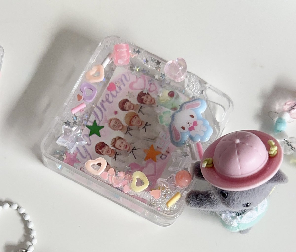 🛋️🐈‍⬛🪴💗