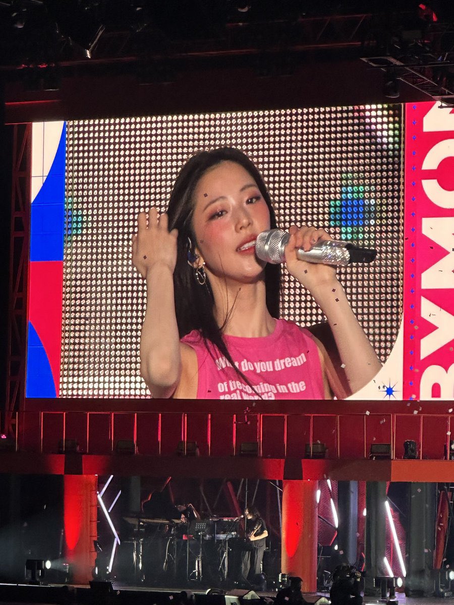 janry ◜◡◝ tweet media