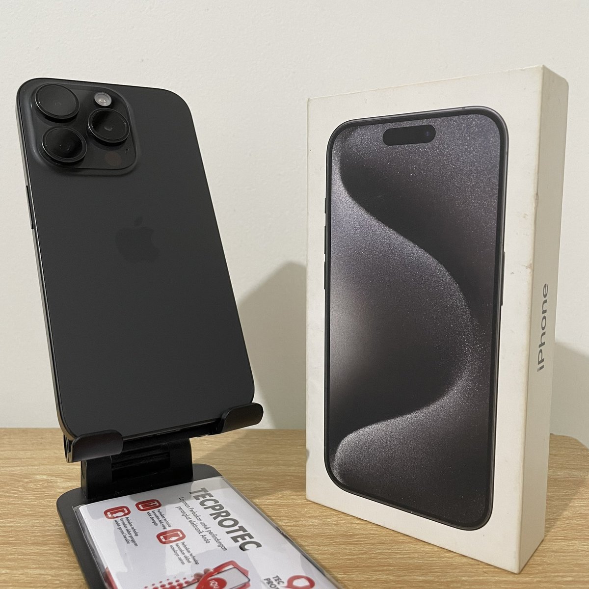 haessetiawan's tweet photo. #wts 
• iphone 15 pro black titanium 128gb ibox
• garansi on 25 mei 2025
• bh 97%
• mulus no min
• fullset original
IDR 17.500.000

lok. bsd (bisa cod)
#iphone15pro #iphonesecond #iphonemurah https://t.co/HseR0qDCtF