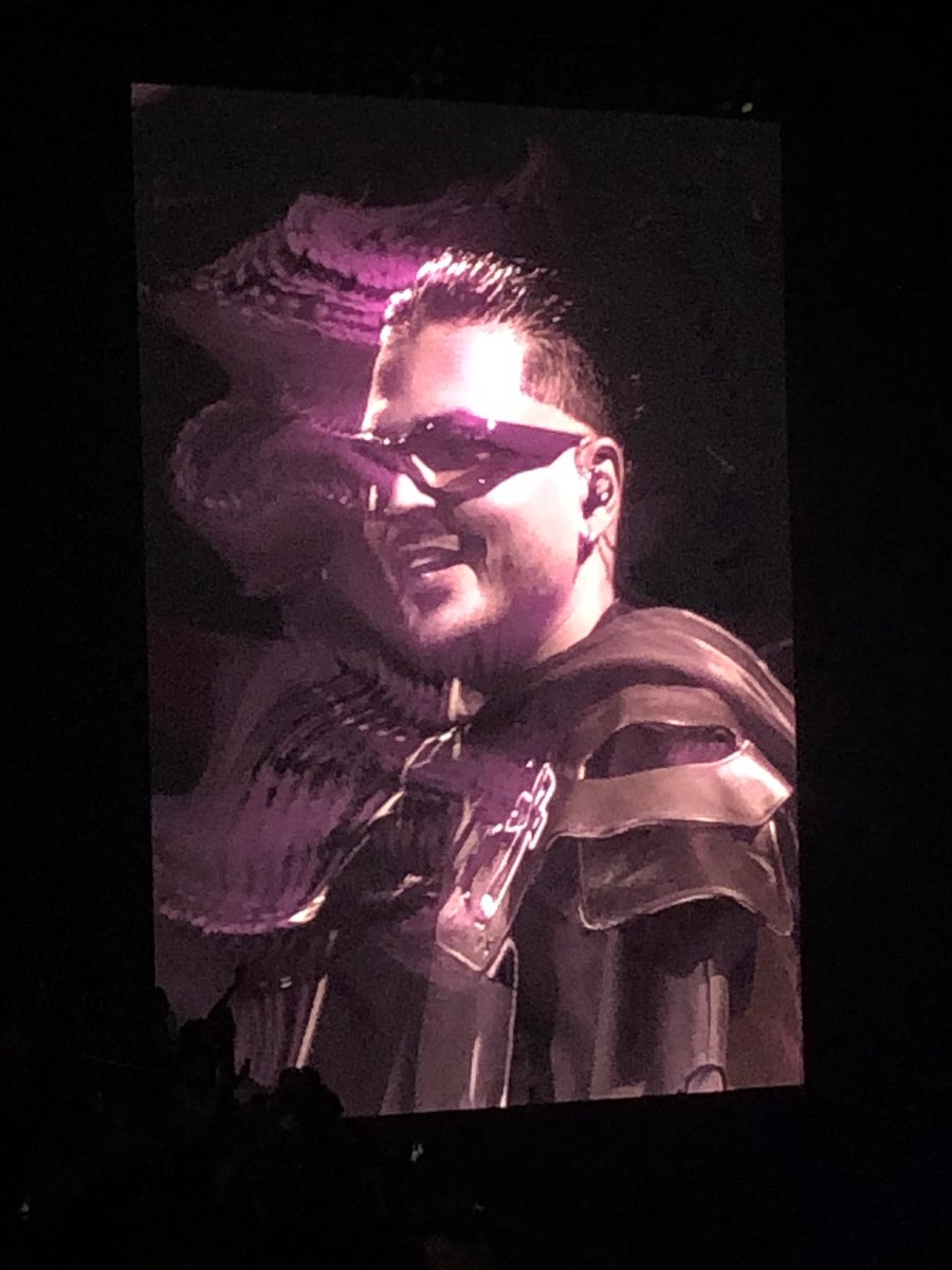 marival444's tweet photo. sayonara tour 🫶🏻 https://t.co/gD9kwUYIy2