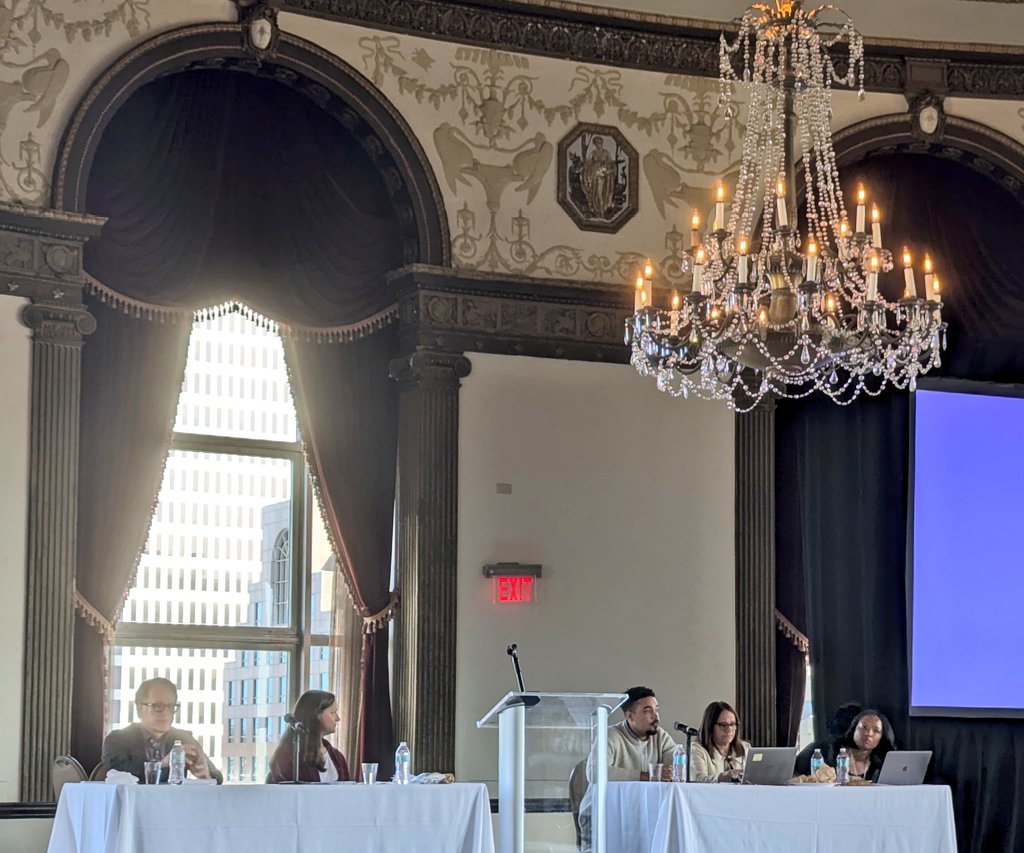 Kojo Easy Damptey (@easythepianoman) on Twitter photo Got a chance to listen to editors from some amazing university press houses at #AAIHS2025 <a href="/AAIHS/">AAIHS</a> <a href="/BlkPerspectives/">Black Perspectives</a>
Great info about turning a dissertation into a book 📚 🙌🏿
<a href="/UNC_Press/">UNC Press</a> <a href="/DukePress/">Duke University Press</a> <a href="/ccancellaro/">Cecelia Cancellaro</a> <a href="/PennPress/">Penn Press</a> Got a chance to listen to editors from some amazing university press houses at #AAIHS2025 <a href="/AAIHS/">AAIHS</a> <a href="/BlkPerspectives/">Black Perspectives</a>
Great info about turning a dissertation into a book 📚 🙌🏿
<a href="/UNC_Press/">UNC Press</a> <a href="/DukePress/">Duke University Press</a> <a href="/ccancellaro/">Cecelia Cancellaro</a> <a href="/PennPress/">Penn Press</a>