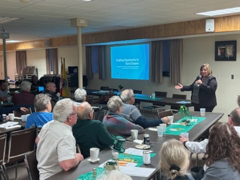 LisaThompsonPC's tweet photo. I was pleased to share my perspective regarding #EnablingOpportunity in #RuralOntario this week at the #Formosa Lions annual #FarmersNight. @lionsclubs https://t.co/TvqTrDD3BK