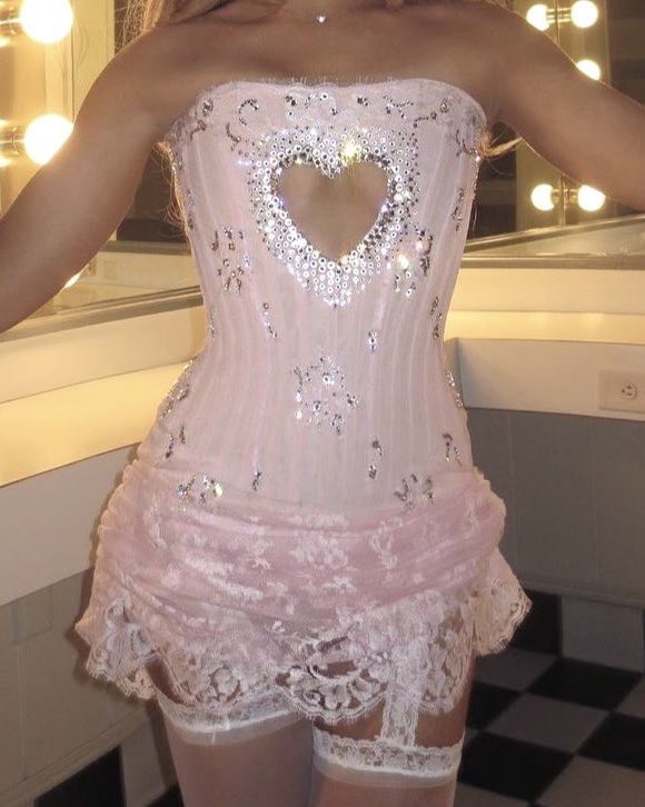 ♪⃣ 𓈒 ݁ 𓏲𝄢 tweet media