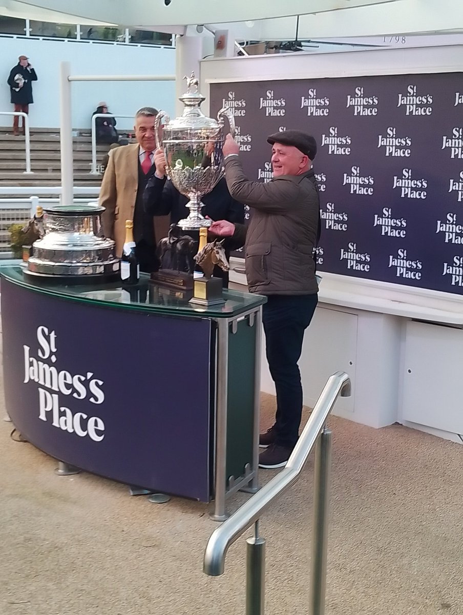 JoeSeward1's tweet photo. @Bradfordcentral @SamCurling1 @robjames86 They celebrated better than any other owners I saw all week .
Great to see smaller owners get a turn too in a sport dominated by billionaire and multi millionaire owners . 
The Hunter Chase saw them deny JP another victory and in fairness he was first over to congratulate them . https://t.co/Ti7kLdTH7p