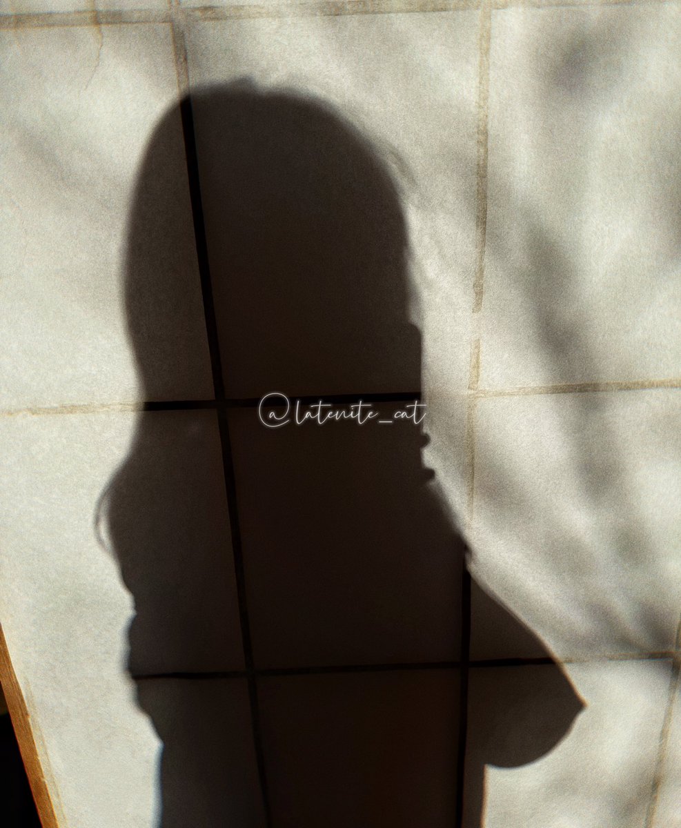 Care to guess what's under the yukata...?

#浴衣 👘