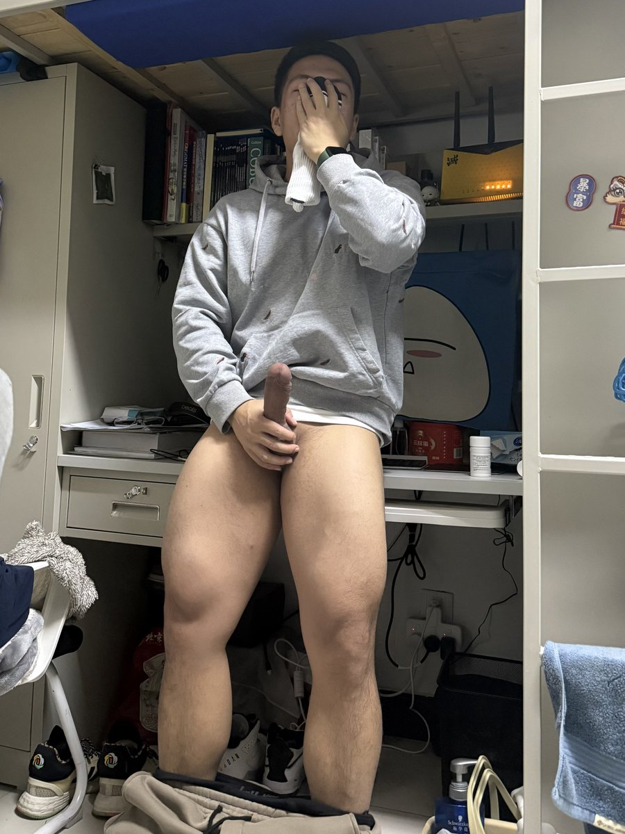 Trivial J tweet media