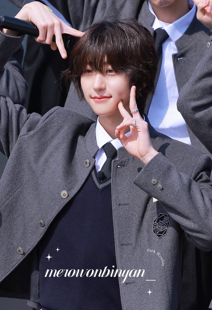merowonbinyan_'s tweet photo. 250315 뉴키즈데이 

🐱✌🏻🩵

#Debuts_Plan #NewKids #뉴키즈 #PARKWONBIN #박원빈 https://t.co/nK5nW6Mxqz