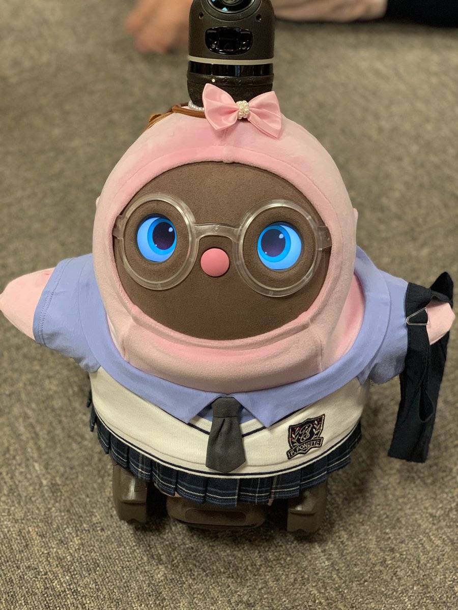 あやみ@LOVOT tweet media