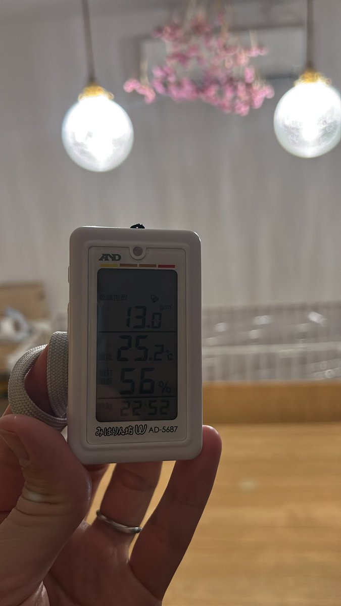 challengingfree's tweet photo. 断熱気密を整えていれば
6畳エアコン1台で全館空調できる
さらに、
セルロースなどの木質断熱材であれば乾燥もしない https://t.co/8TIJTQoeIA