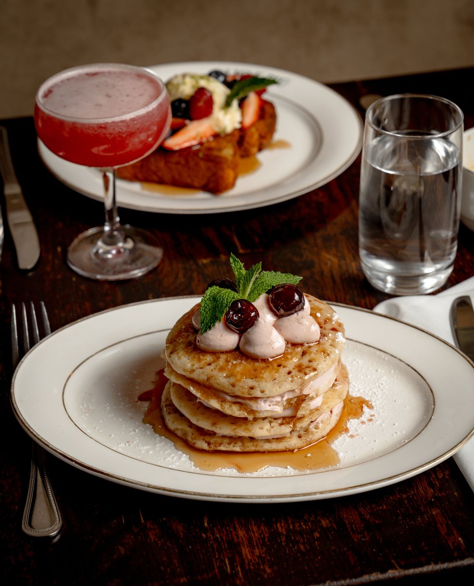 Experience the essence of Italian cuisine with our newly curated brunch menu at all our Olio e Più locations.