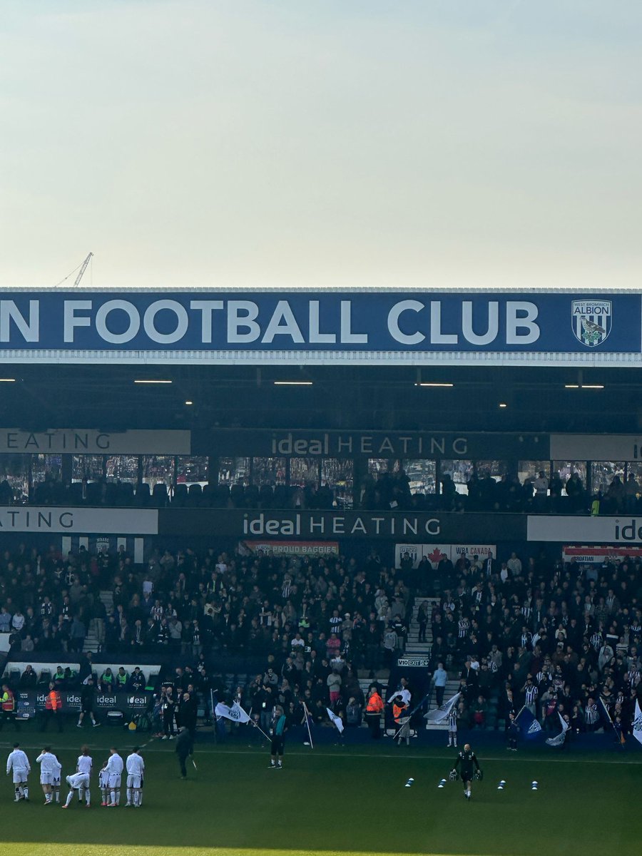 West Brom kick off in an hour, but our resident Albion fan, Nick had a brilliant time at their game last week. His friend Chris Hull from Talksport took him to the Press Room, the camera gantry, introduced him to some legends and got him a huge throw. Thanks <a href="/mrchrishull/">Chris Hull</a>