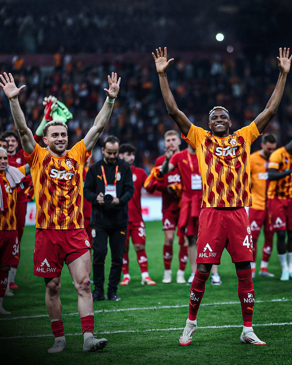 Victor Osimhen (@victorosimhen9) on Twitter photo 
