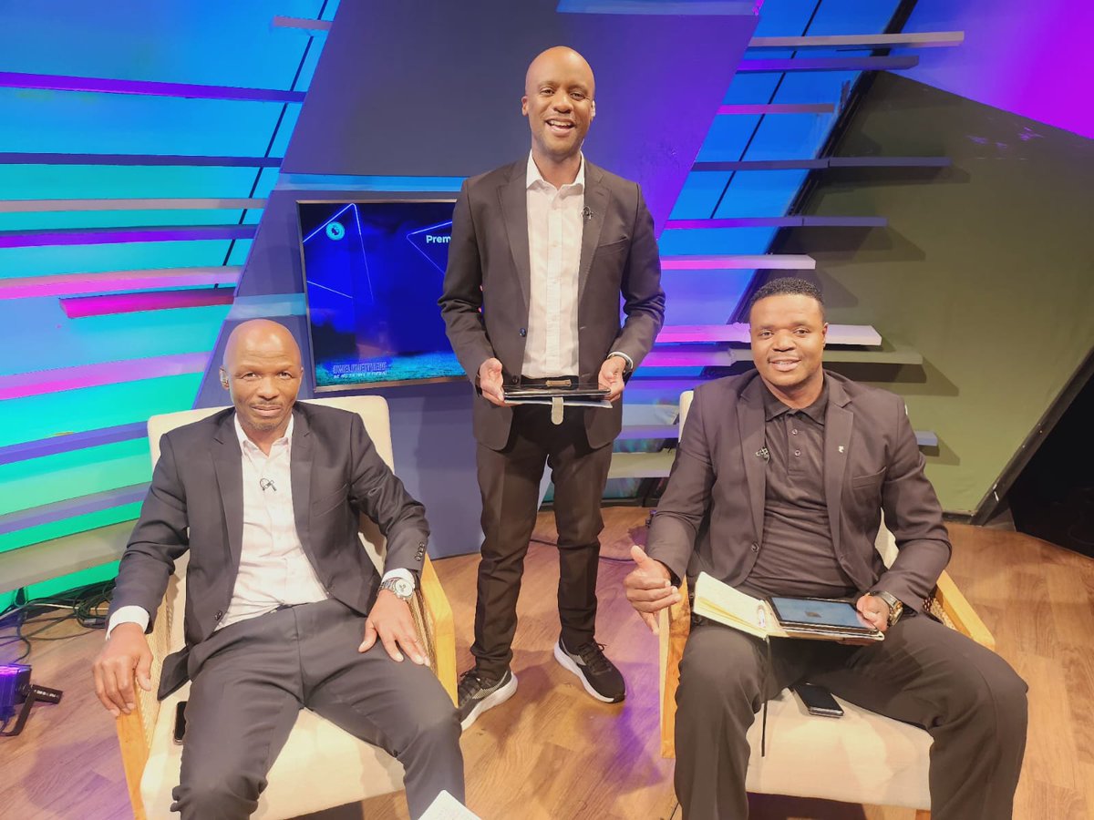 ThabisoMosia's tweet image. We have a good game today in the #PLon SABC 3.. It's a battle for Top 4/UCL places between Manchester City v Brighton... City have won the last 10 at home against Brighton, who are the form team with six straight wins in all competitions...Build up from 16h30.  #MCIBHA