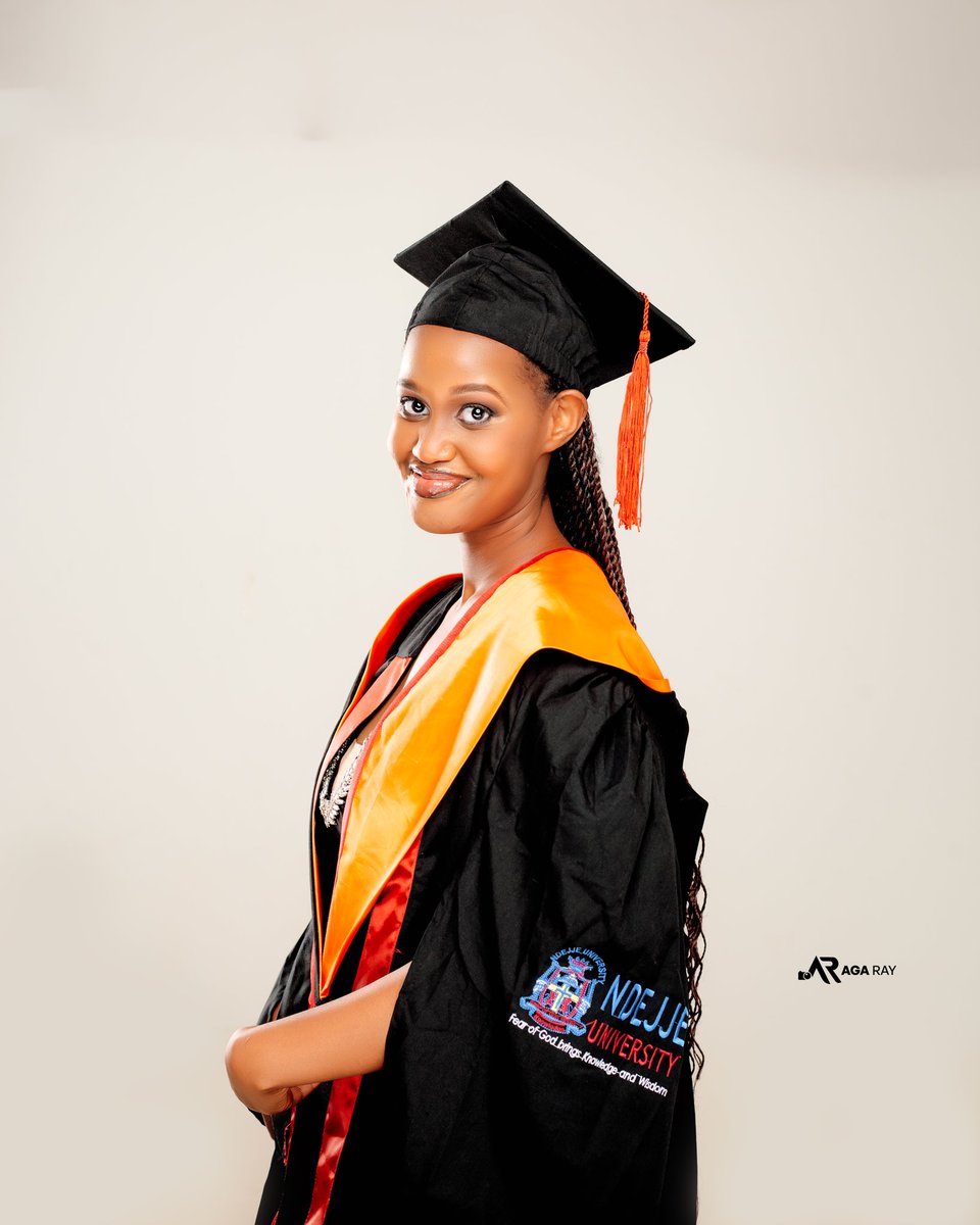 AGA RAY 📸 tweet media