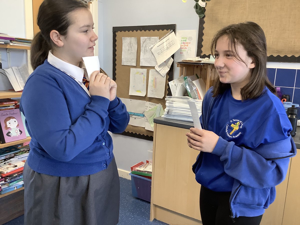 teresaoflisieux's tweet photo. Playing a game of Quiz, Quiz, Trade to explore the meanings of unfamiliar words and phrases before we read our text: The Wolves in the Walls by Neil Gaiman ๐บ๐ #LoveLearnandGrowTogether @allsaints_mat @LiteracyCounts1 #ReadtoWrite https://t.co/yNOoWhjZvw