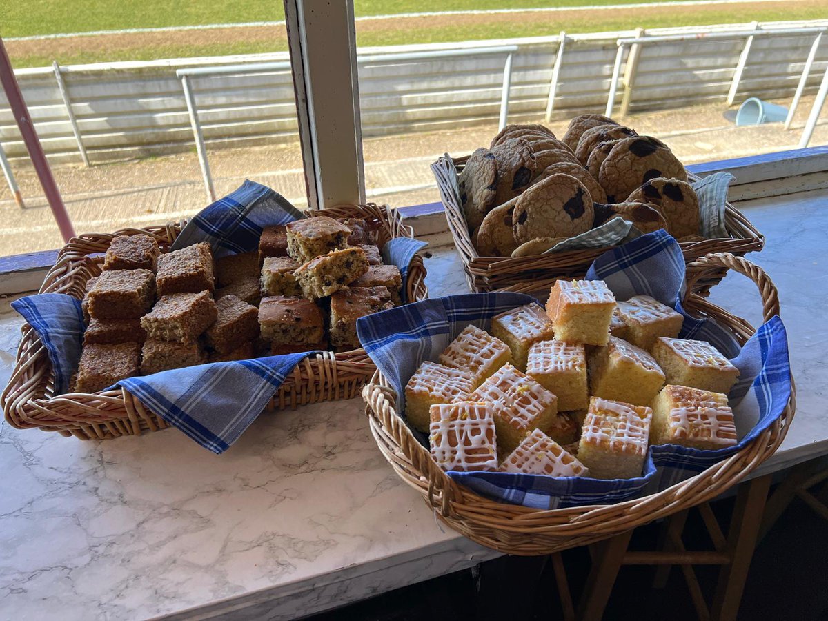 Chesham Utd Tea Bar tweet media
