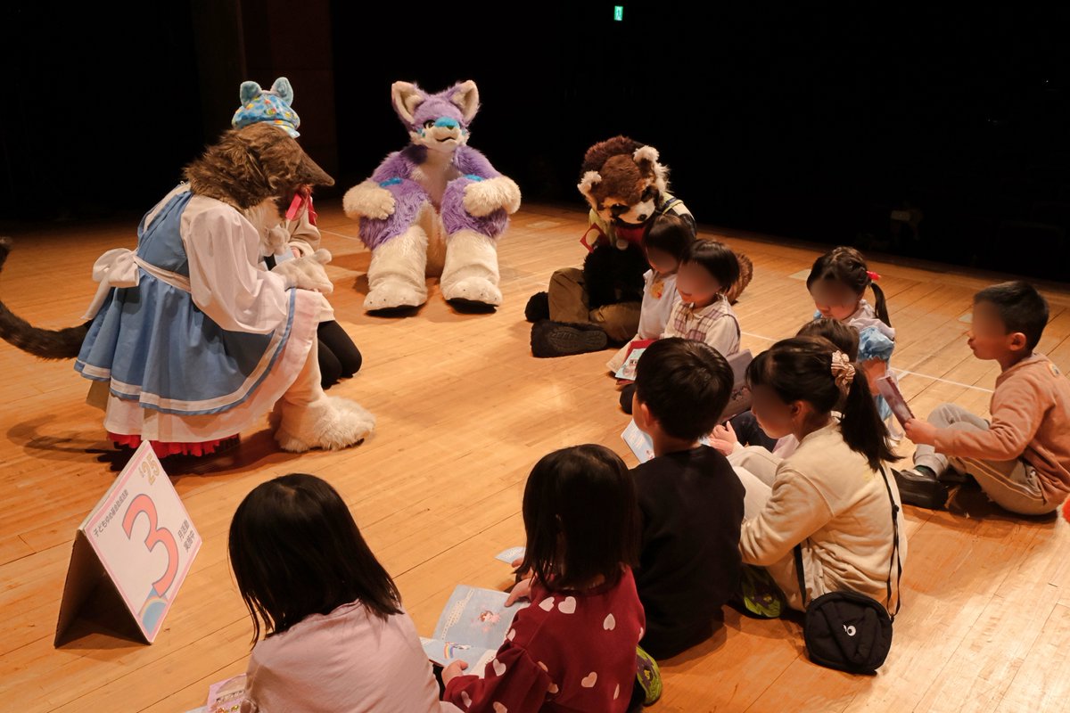 wisteriak9's tweet photo. 浦安に遊びに行ったよ！

@shokran_info 
#LiveCharacter
@alii_ciao 
#マーチェ
@RHRutile https://t.co/lI8qXVsWeG