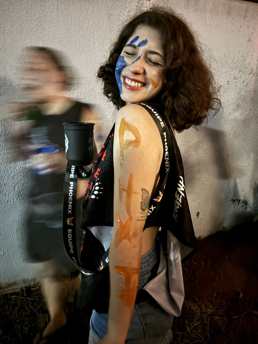 lelelets 💛 tweet media