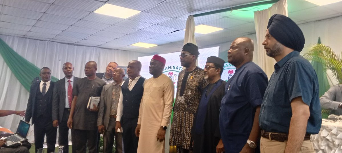 SONNigeria's tweet photo. Spot the new MANCAP logo! ✨ It’s your guarantee of quality when you buy Nigerian-made products. SON has rebranded MANCAP, making it easier to identify products that meet the highest standards. Support local businesses and buy with confidence! 🇳🇬 #BuyNigerian #MANCAP #SON https://t.co/Bc20muqA9A