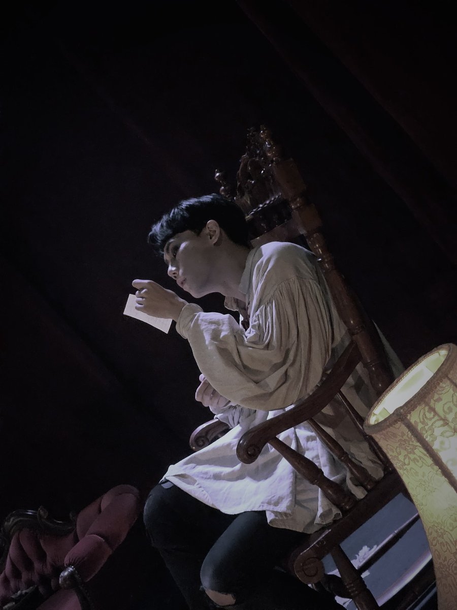 glassesessalg's tweet photo. 250315 플레이위드햄릿
햄릿 핑크_ #신윤재 배우님 https://t.co/ES2syO5IOT