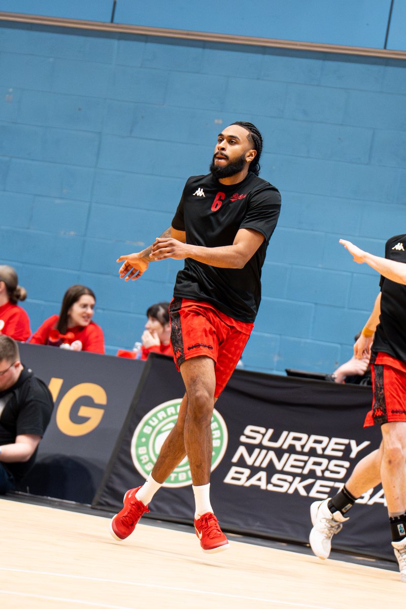 kitkingTrophy tweet media