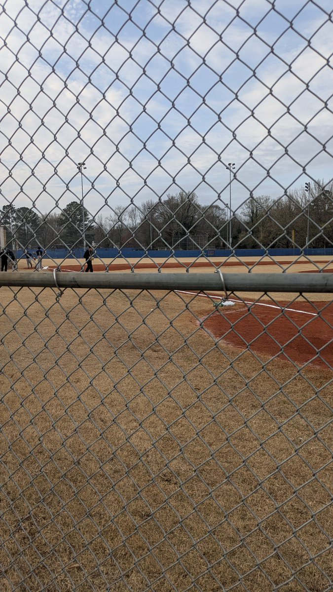 SportVoiceJW's tweet photo. Broadcasting live from Washington High School for L.E.A.D. as always in partnership with @APSAthletics70. Check out the LEAD YouTube Channel to see the action starting at 10:30!! #CoachWork 
https://t.co/Z472QufKhc https://t.co/1BhkDVCQTh