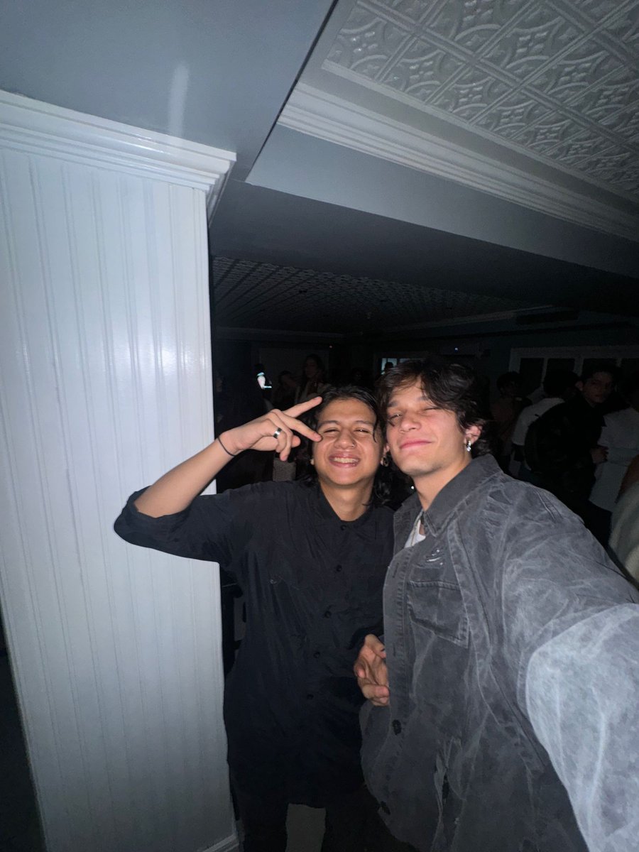 chamitxspain3AM's tweet photo. 📲 Rych y Chriz vía Whatsapp, respectivamente

Id a sus canales de difusión para ver todo ♥️ https://t.co/pNXWfwLuOv